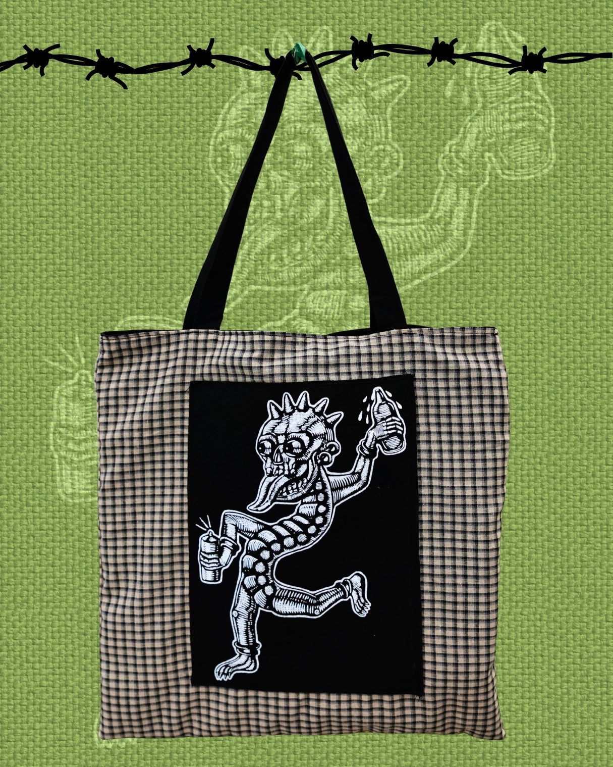 Mandil tote bags