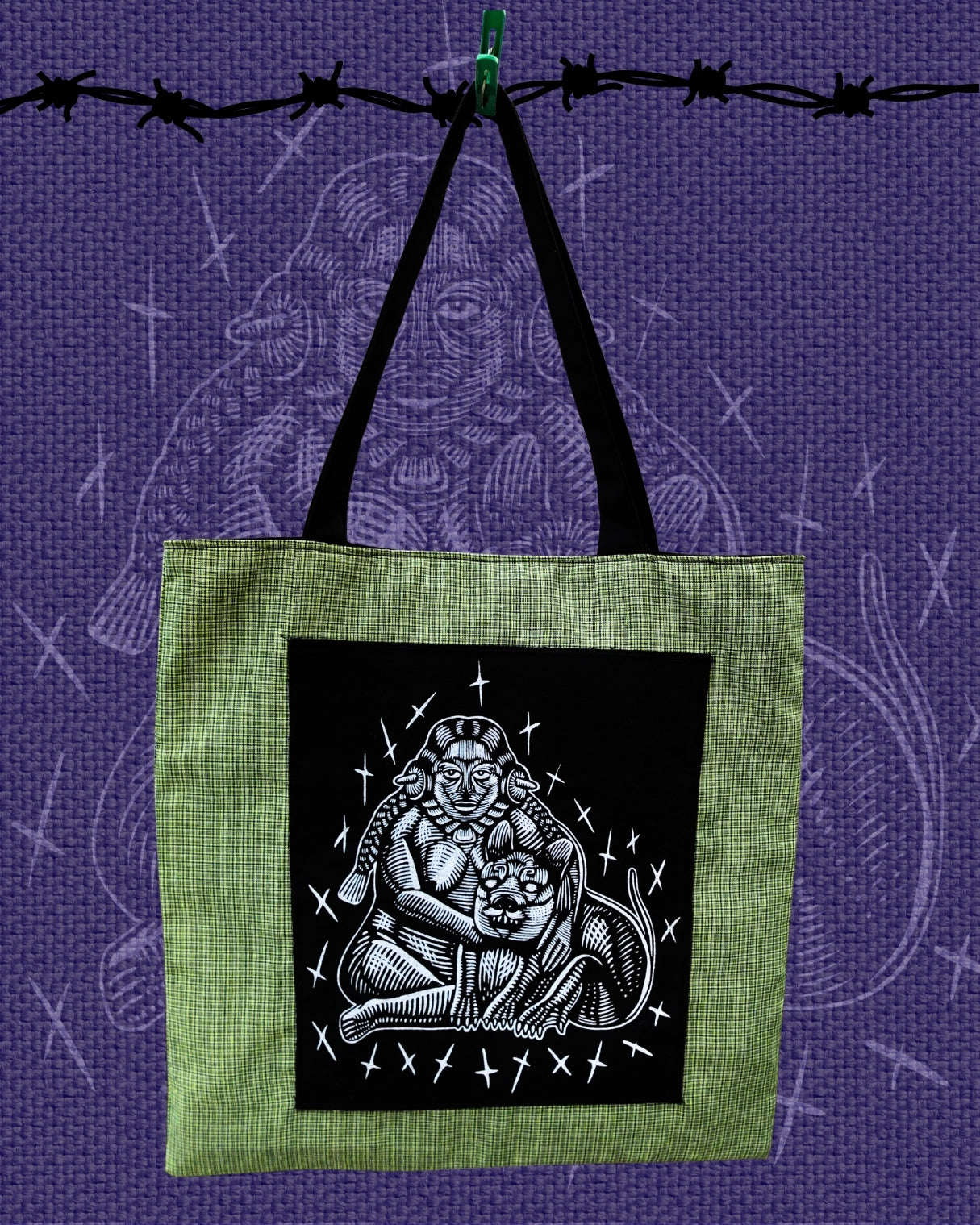 Mandil tote bags